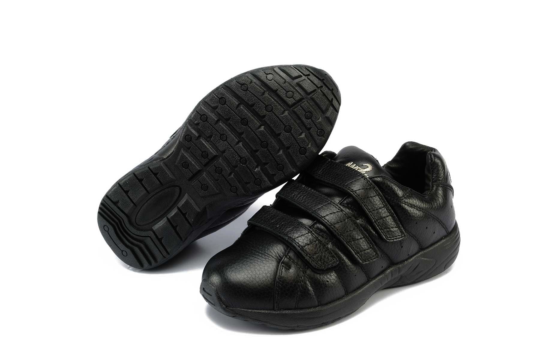 558 - Answer2 Men's Athletic Walking Shoes Black