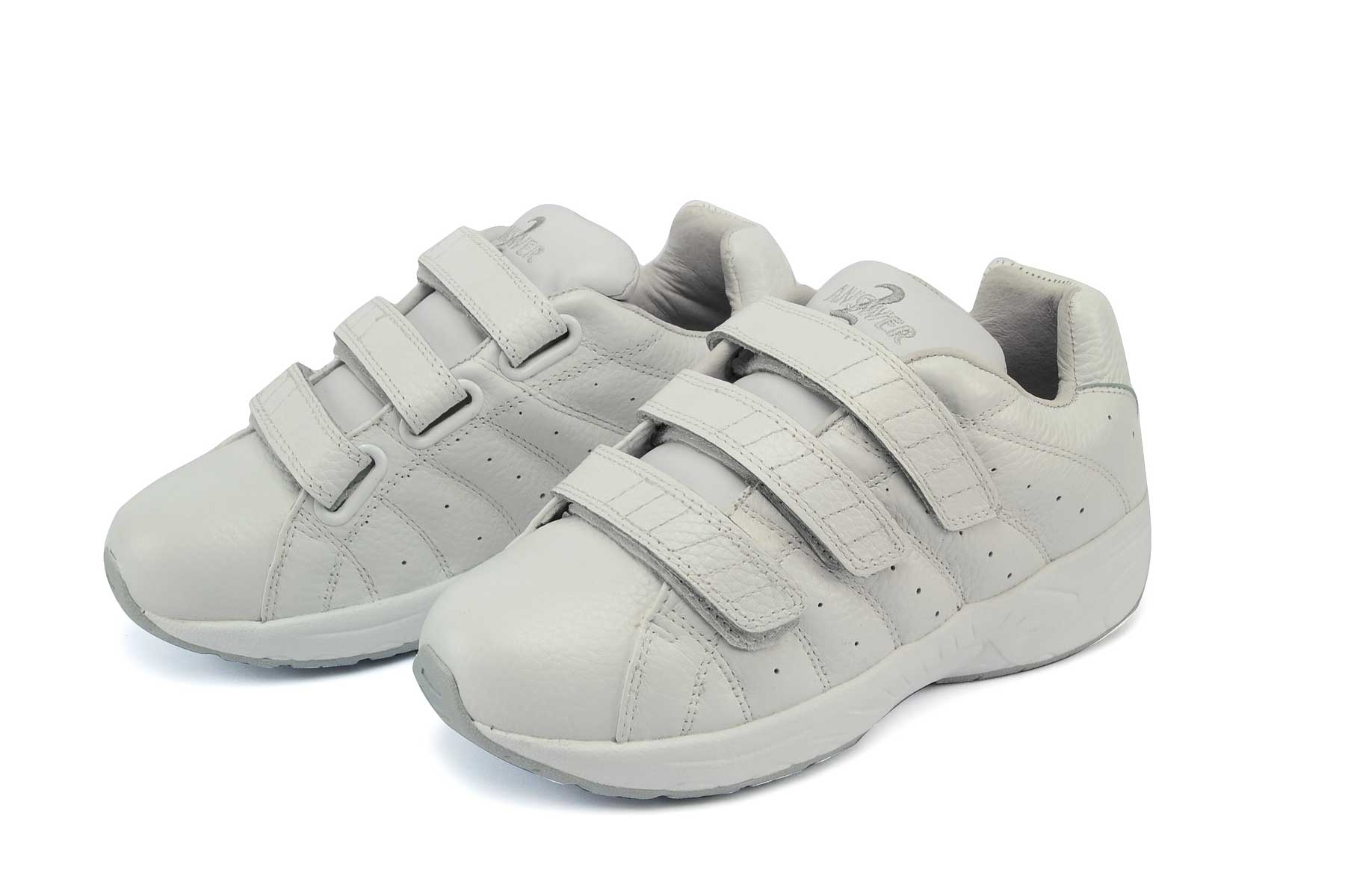 558 - Answer2 Men's Athletic Walking Shoes White/Silver