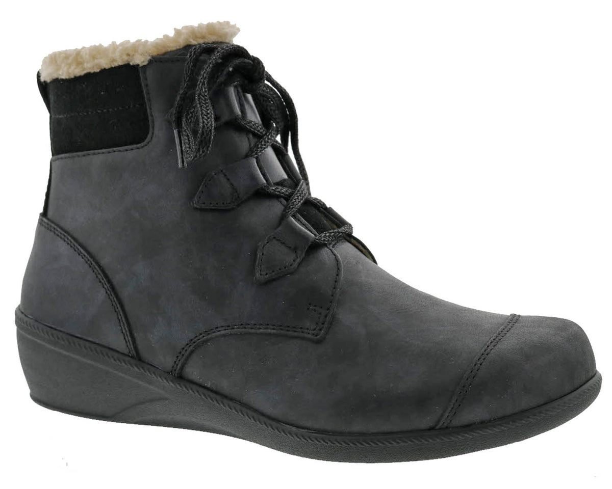 JOSIE Black Leather