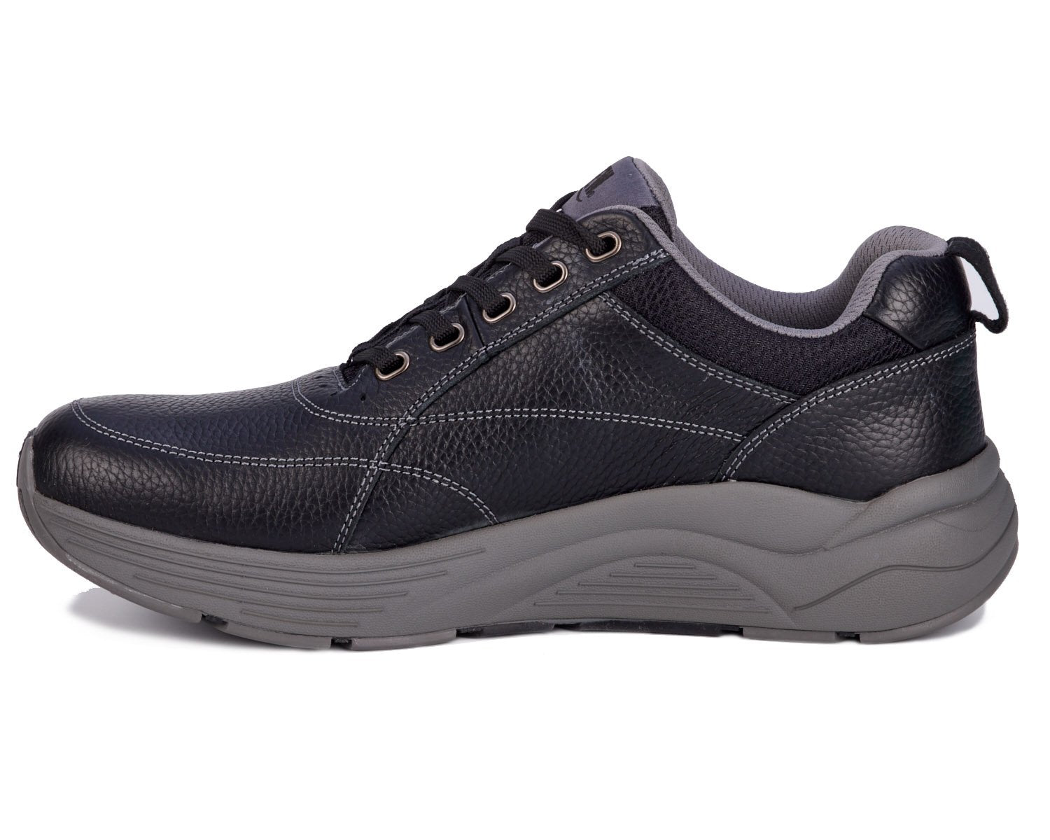 MAKER Black Pebbled Leather